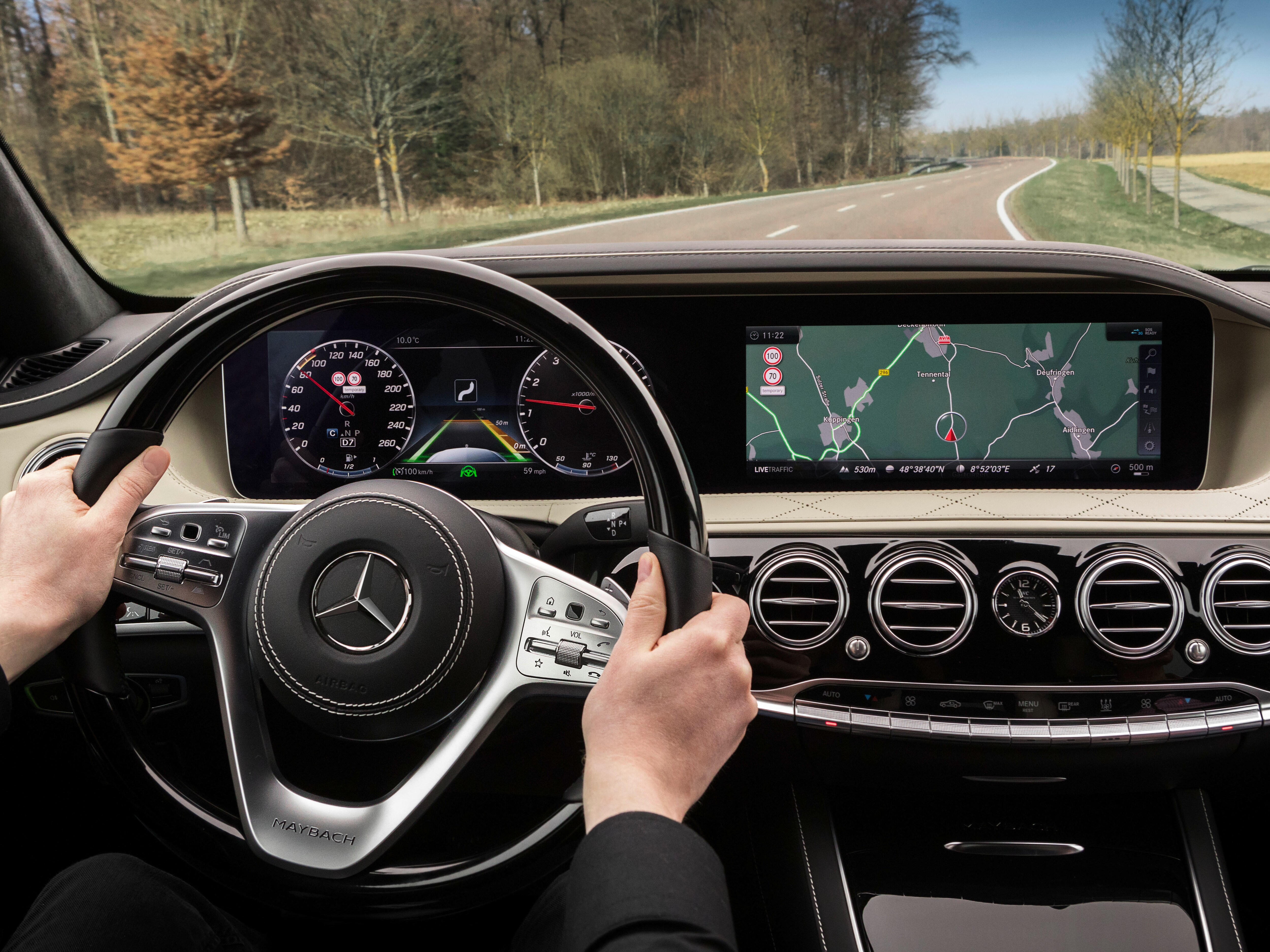 Mercedes-Benz Intelligent Drive nella Classe S dal punto di vista del conducente