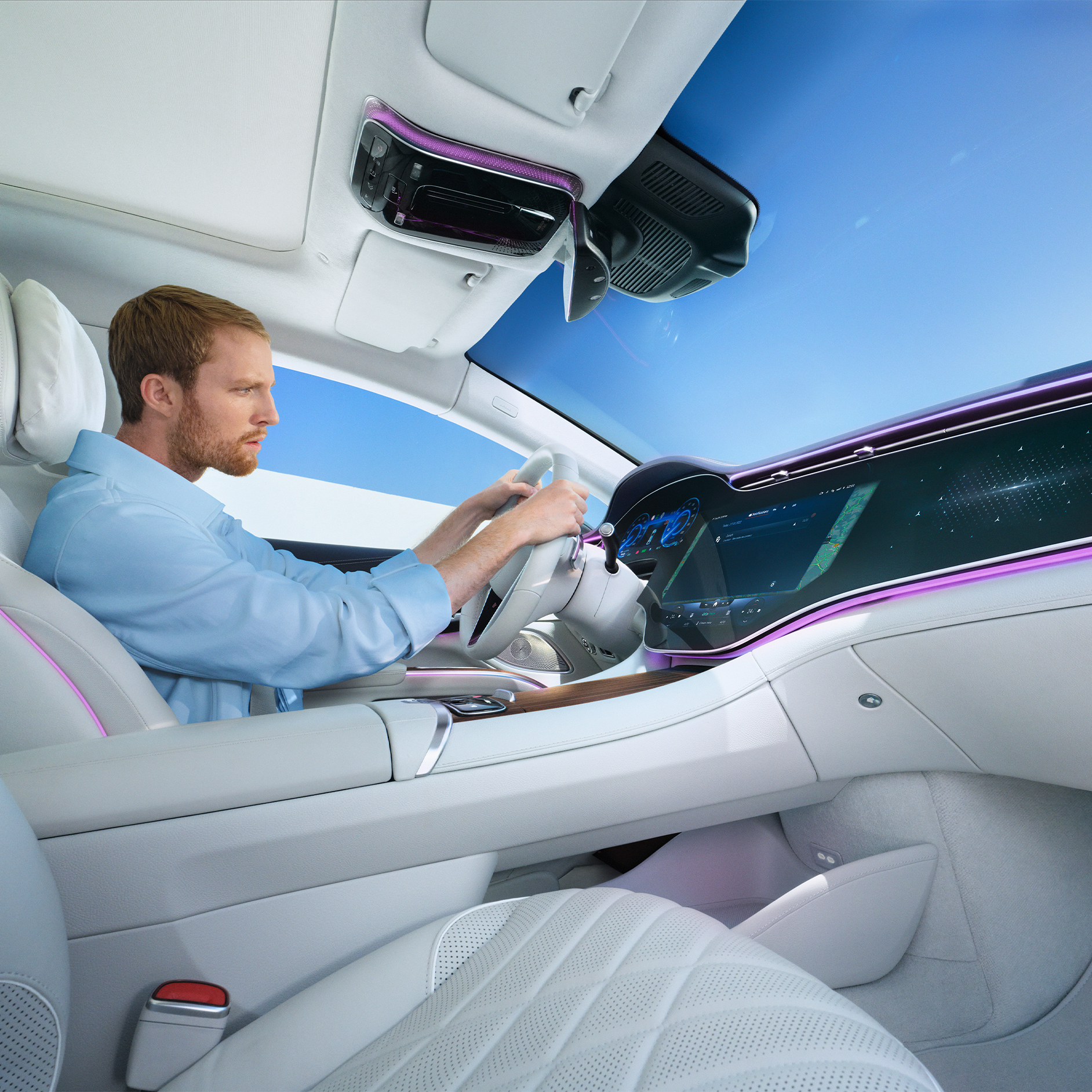 Assistente vocale MBUX | Equipaggiamento di serie | Mercedes-Benz L'assistente vocale MBUX fa parte dei servizi di base dei Digital Extras di Mercedes-Benz.