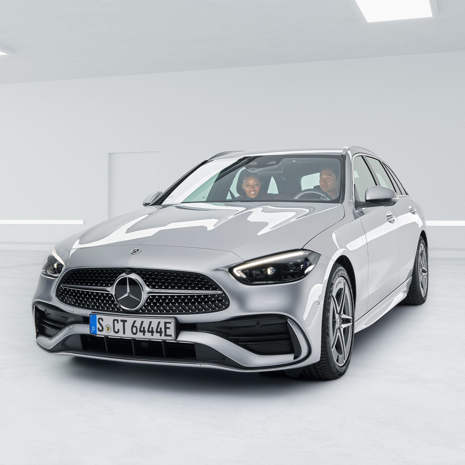 Aggiornamenti software | Equipaggiamento di serie | Mercedes-Benz Gli aggiornamenti software fanno parte dei servizi di base dei Digital Extras di Mercedes-Benz.