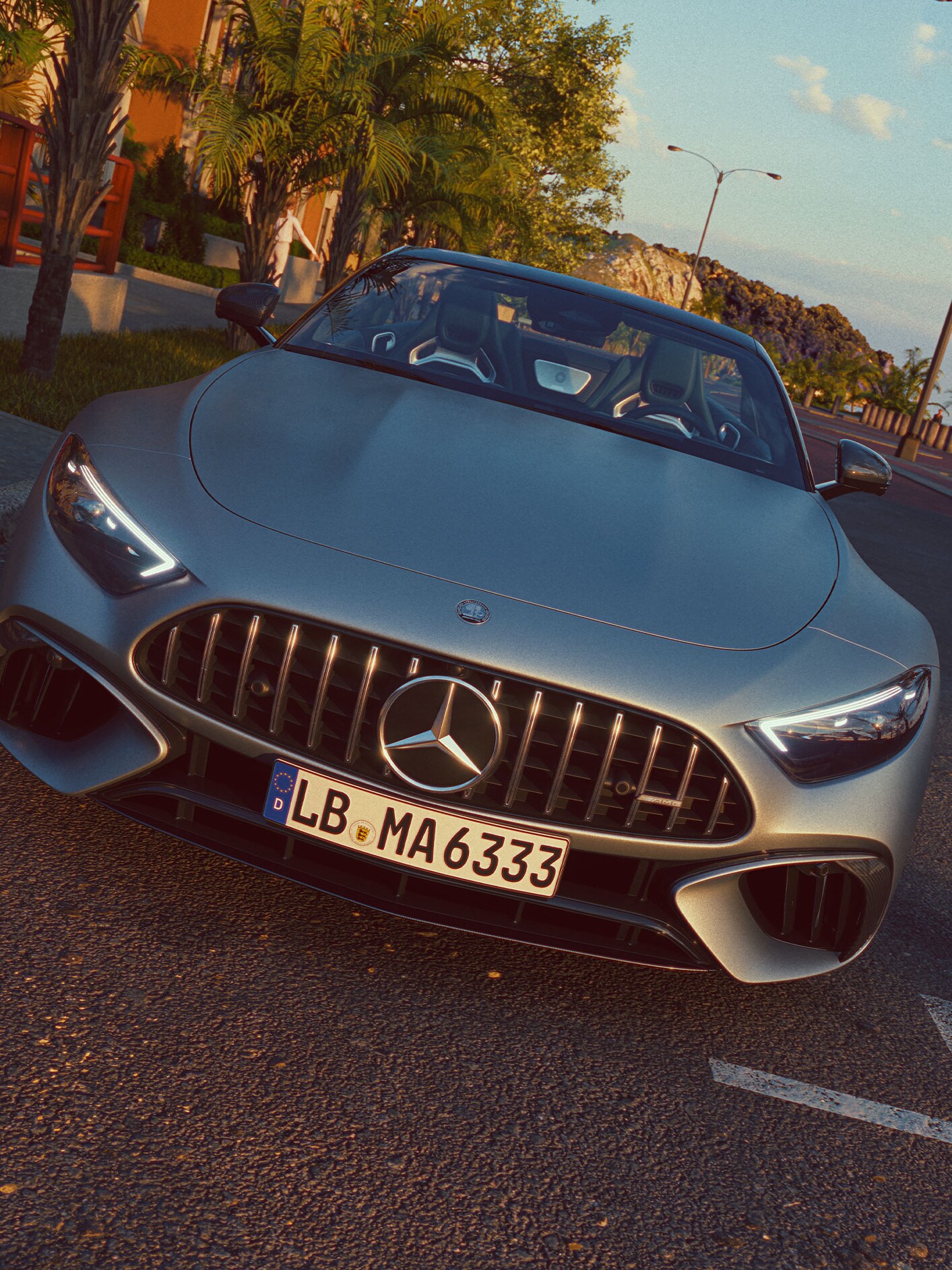 Una vista anteriore della Mercedes-AMG SL Roadster parcheggiata in una strada.