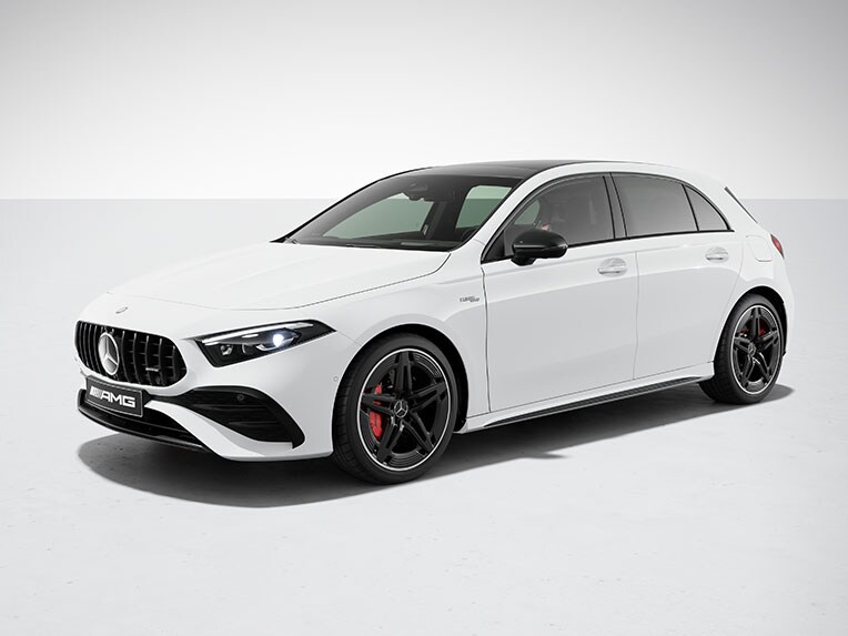 Gli esterni della Mercedes-AMG Classe A Compatta con pacchetto Night AMG II.
