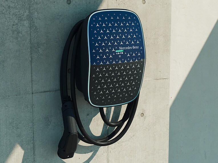Effettuare la ricarica domestica con il wallbox Mercedes-Benz