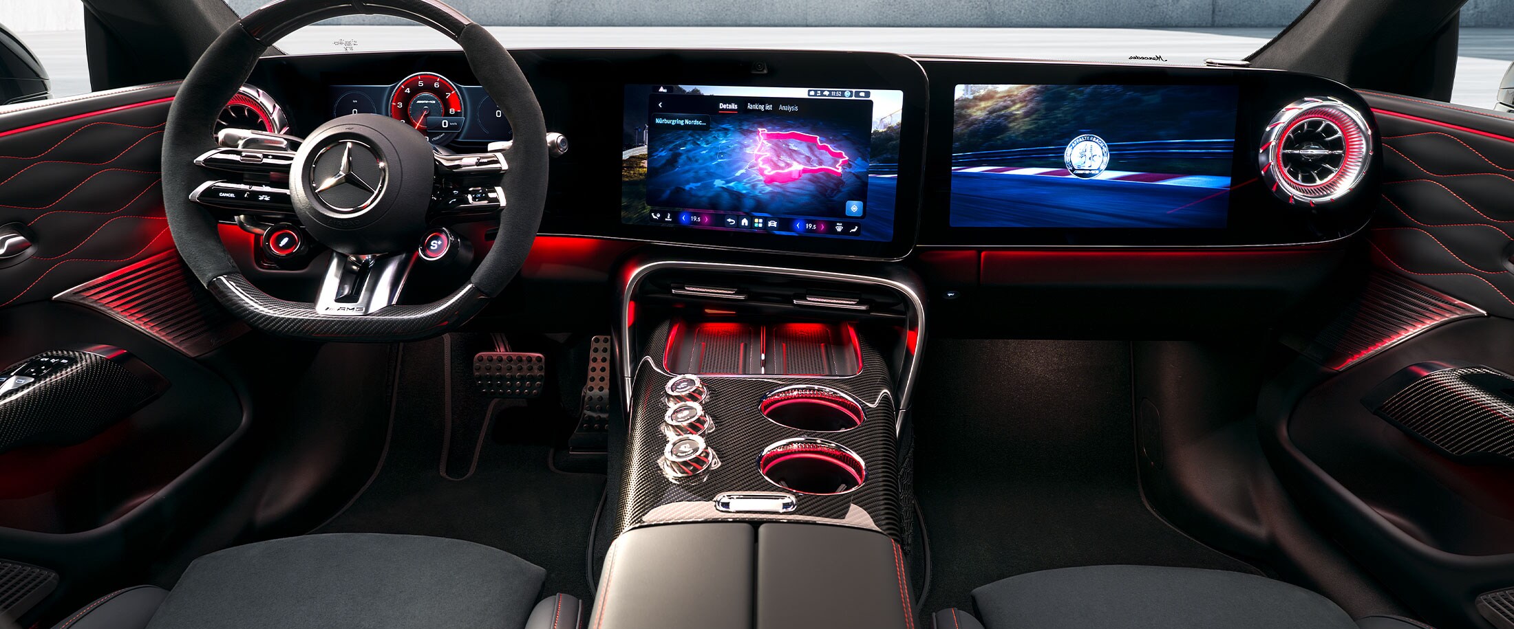 Nuova Mercedes-AMG GT Coupé 4