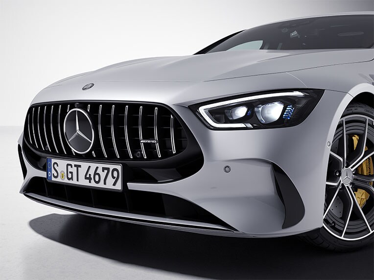 Mercedes-AMG GT 63 S E PERFORMANCE con pacchetto cromo AMG.
