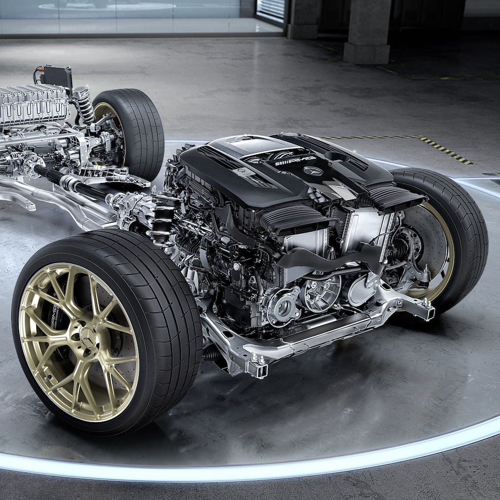 La catena cinematica ibrida della Mercedes-AMG GT 63 S E PERFORMANCE Coupé.