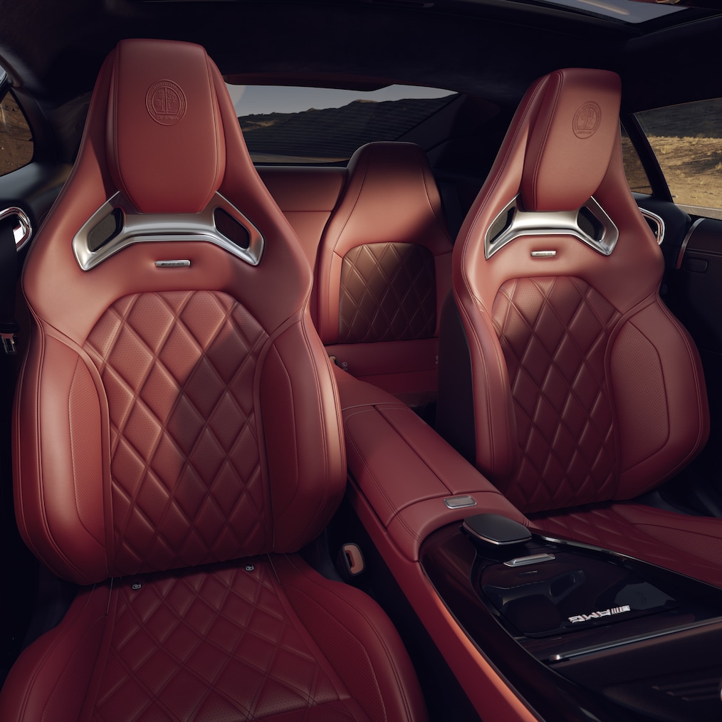 Le opzioni MANUFAKTUR per la GT Coupé di Mercedes-AMG.