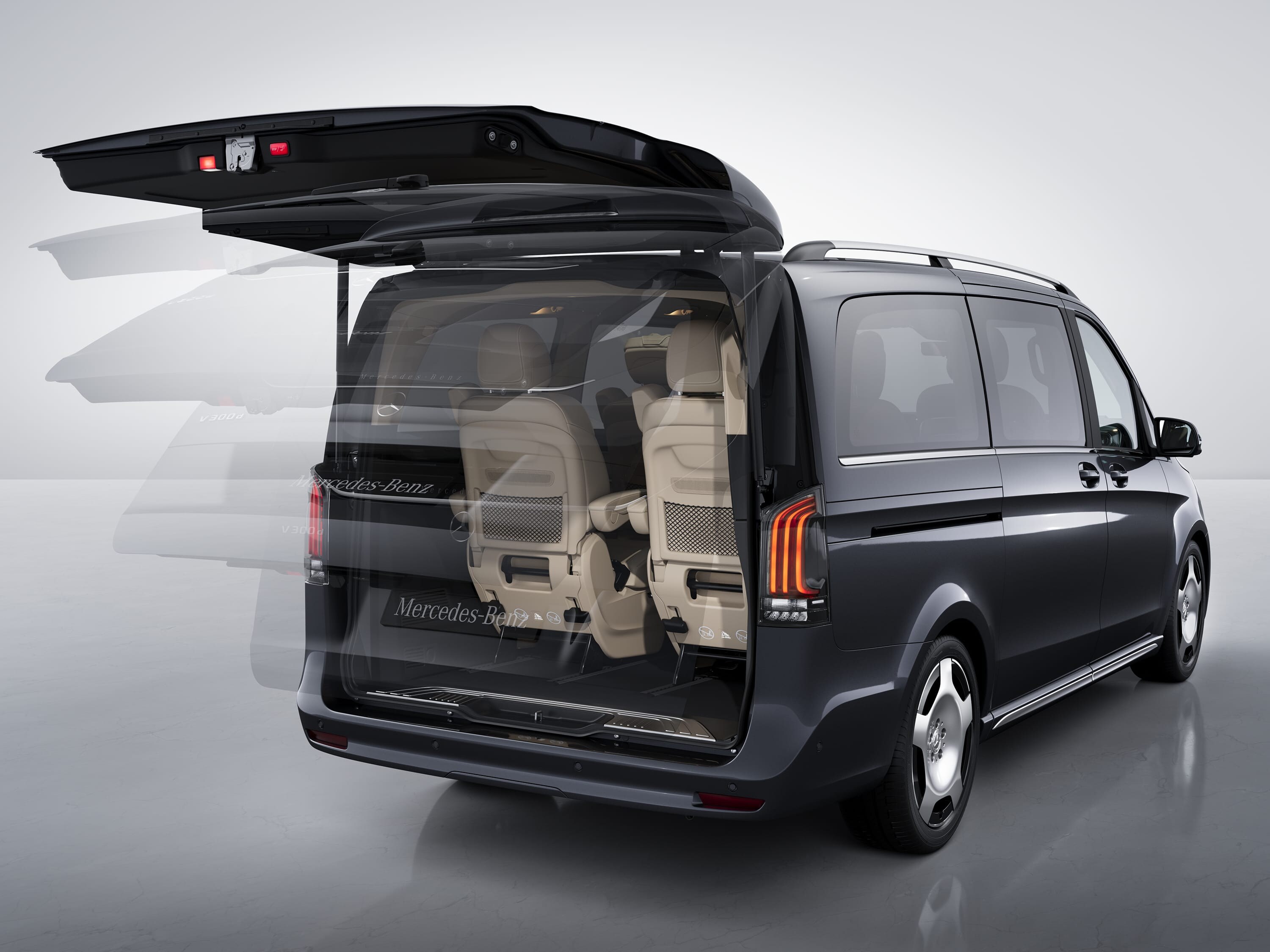 Portellone posteriore Mercedes-Benz Marco Polo con pacchetto EASY-PACK.