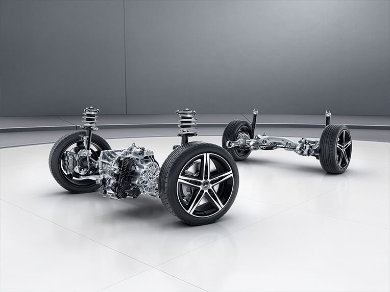 L'assetto con regolazione adattiva dell'ammortizzazione della Mercedes-Benz CLA Coupé.