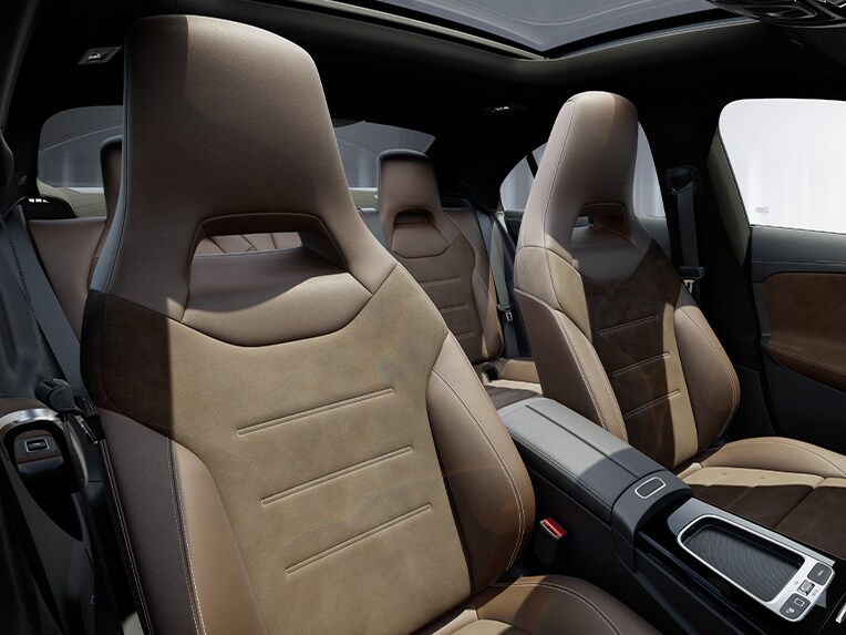 Il Pacchetto Comfort per i sedili della Mercedes-Benz CLA Coupé.