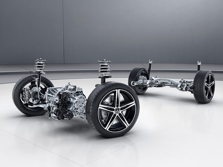 L'assetto con regolazione adattiva dell'ammortizzazione nella Mercedes-Benz CLA Shooting Brake.