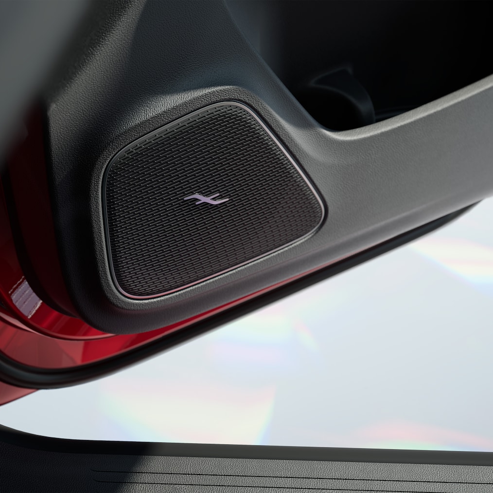 Primo piano di un altoparlante del Surround Sound System Burmester®.