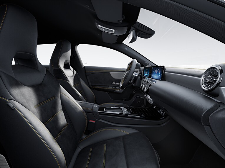 I sedili AMG Performance della Mercedes-AMG CLA Shooting Brake.