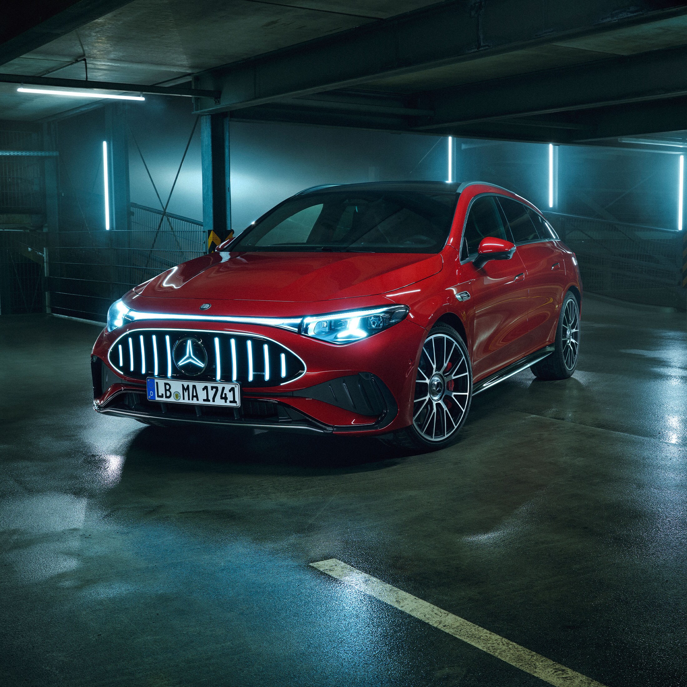 Nuova Mercedes-AMG CLA 45 4MATIC+ Shooting Brake elettrica.