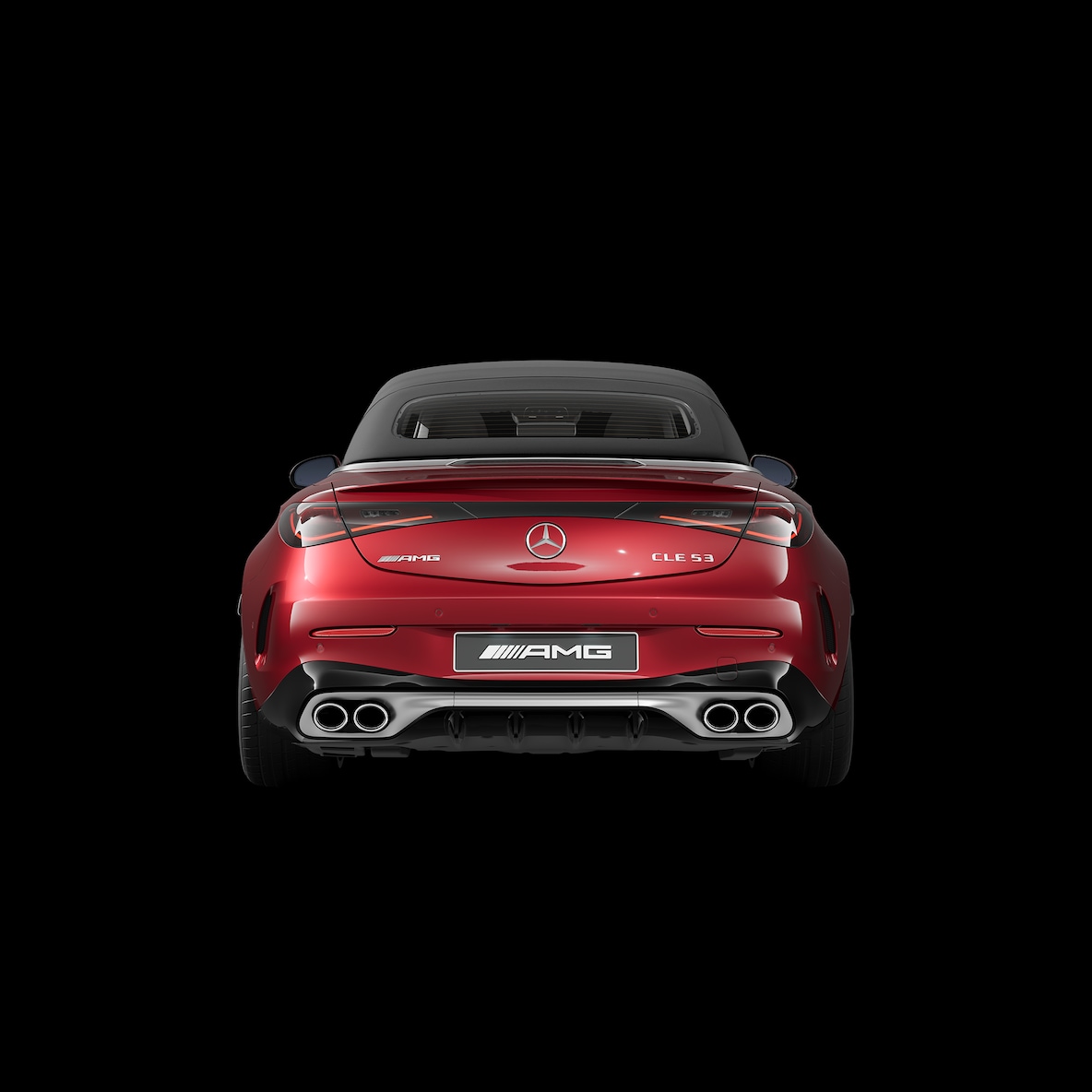 La Mercedes-AMG CLE Cabrio con il pacchetto esterni AMG in fibra di carbonio II disponibile a richiesta.
