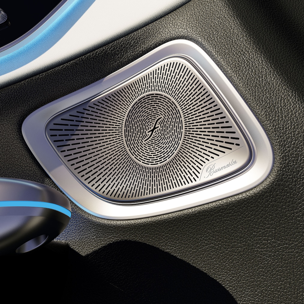 Il Surround Sound System Burmester® 3D della Mercedes-Benz CLE Cabrio.