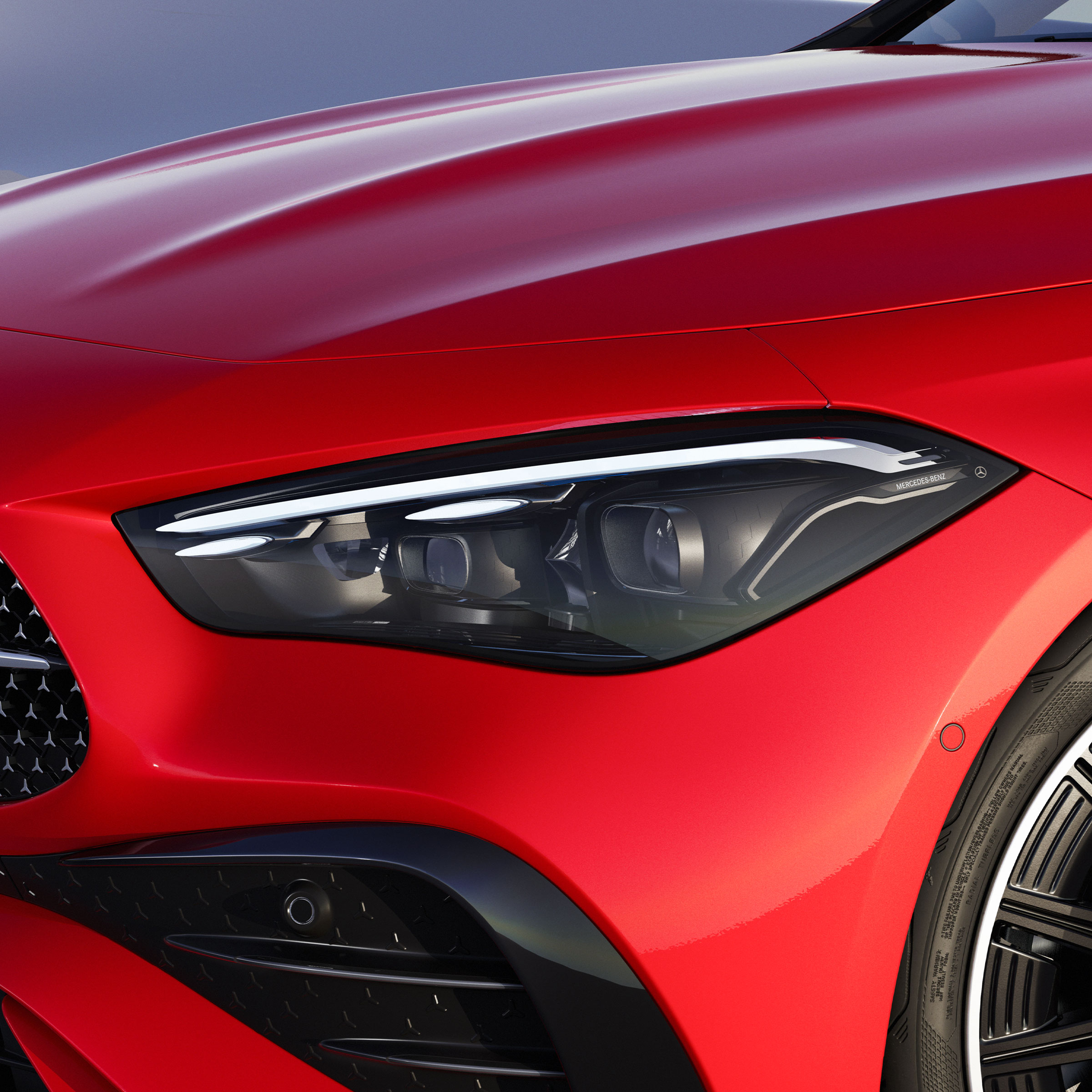 Un faro con DIGITAL LIGHT della Mercedes-Benz CLE Coupé.