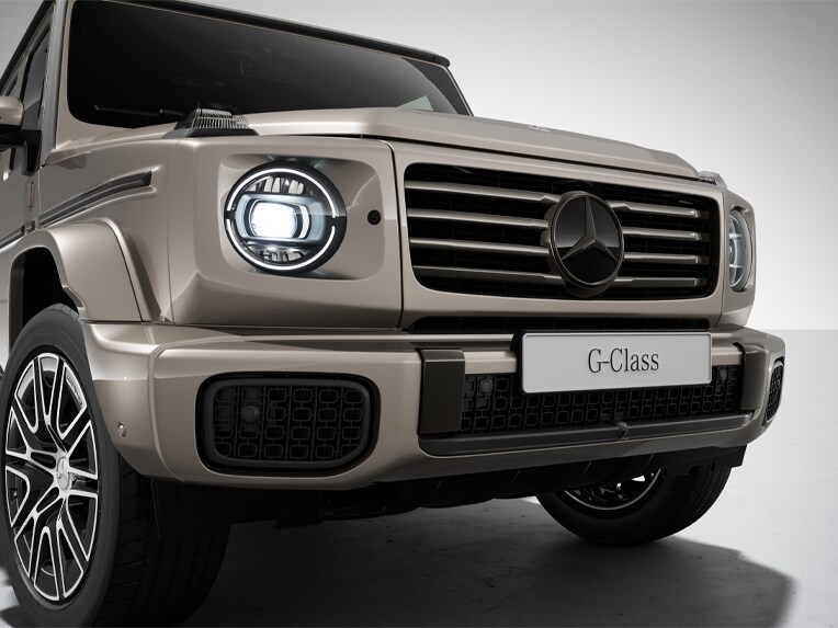 La Mercedes-Benz Classe G completamente elettrica con il pacchetto cromo scuro MANUFAKTUR.