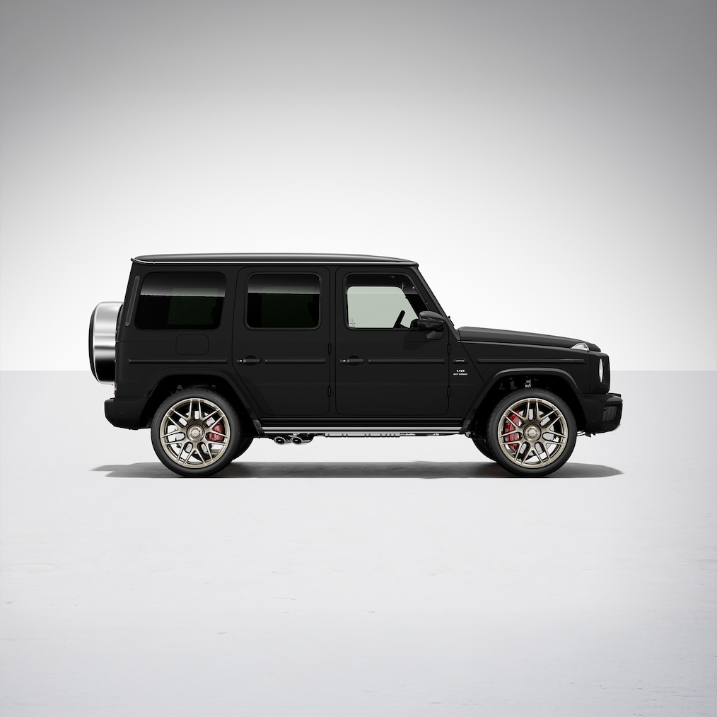 Vista laterale della Mercedes-AMG G 63 con pacchetto AMG Performance.
