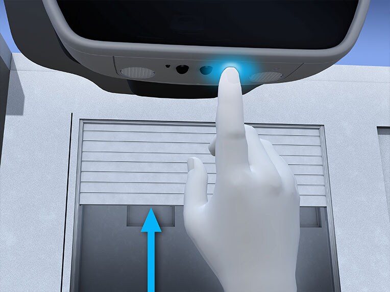 L'aprigarage automatico della nuova Classe G.