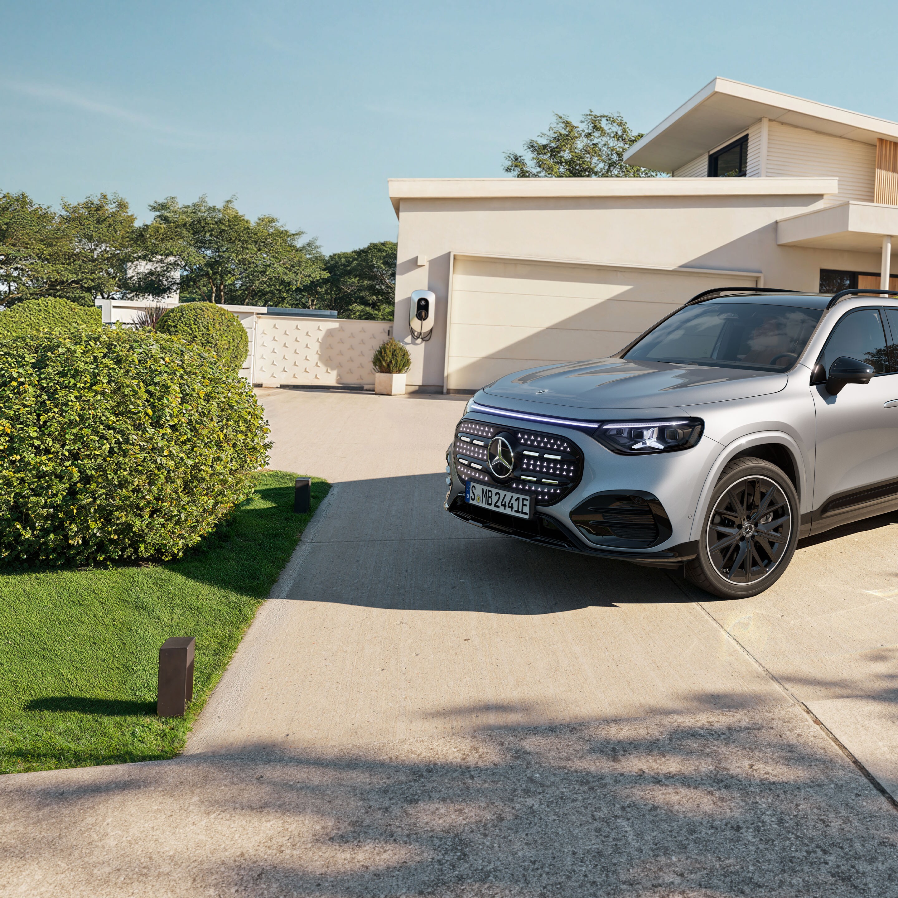 Gli esterni della nuova GLB elettrica di Mercedes-Benz.