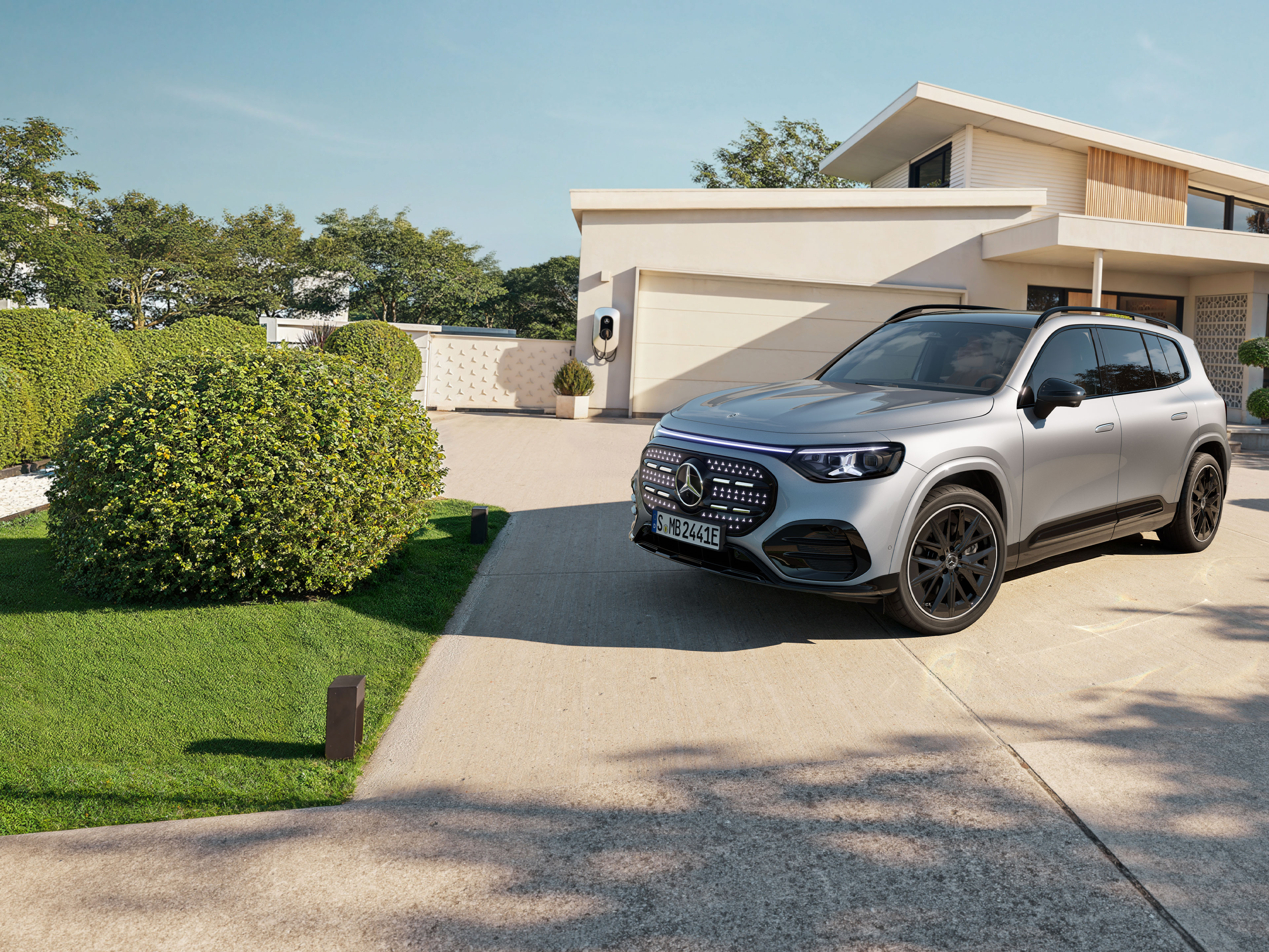 Esterni | La nuova GLB elettrica | Mercedes-Benz Gli esterni della nuova GLB elettrica di Mercedes-Benz.