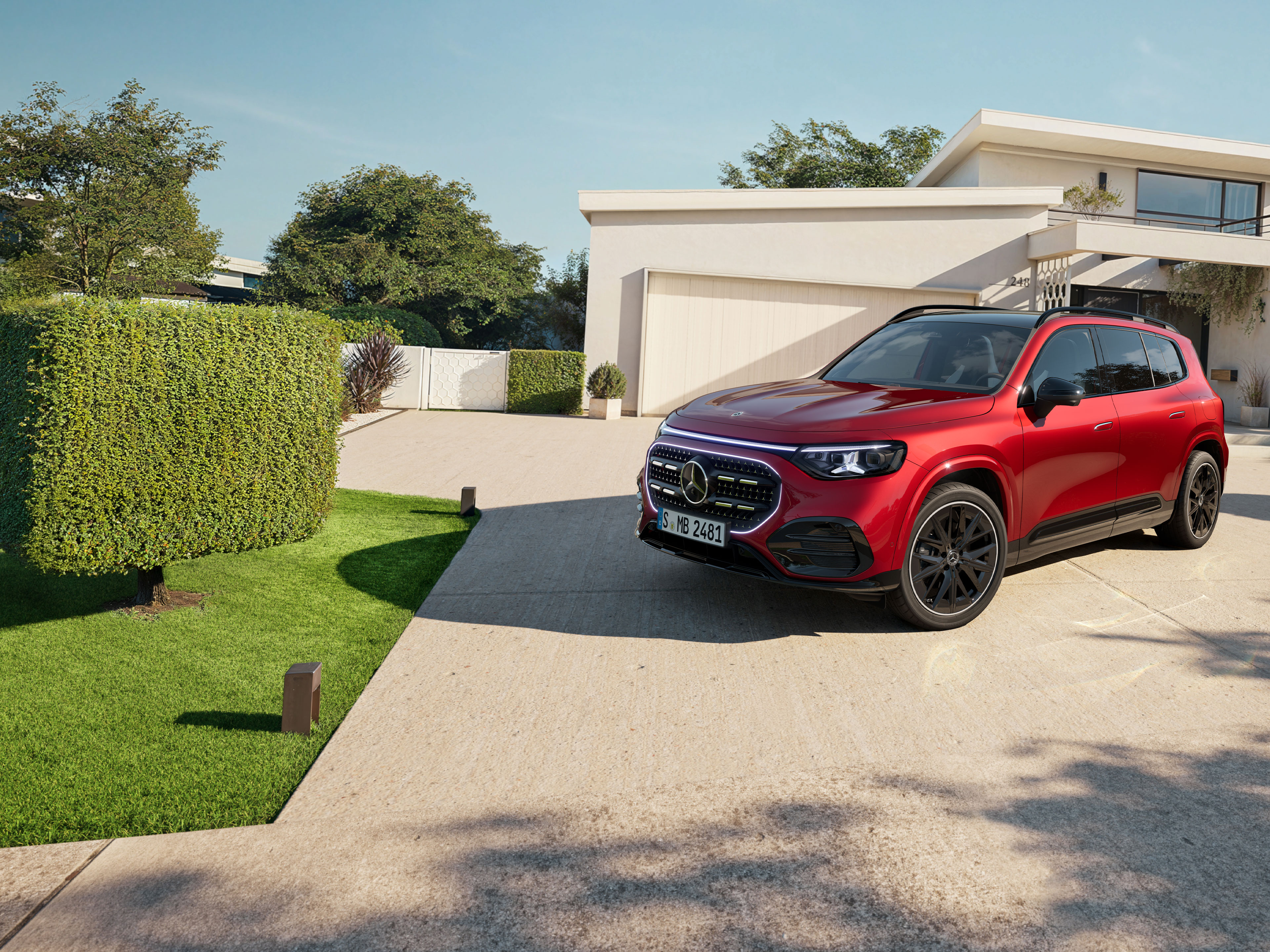 Esterni | La nuova GLB | Mercedes-Benz Gli esterni della nuova GLB di Mercedes-Benz.