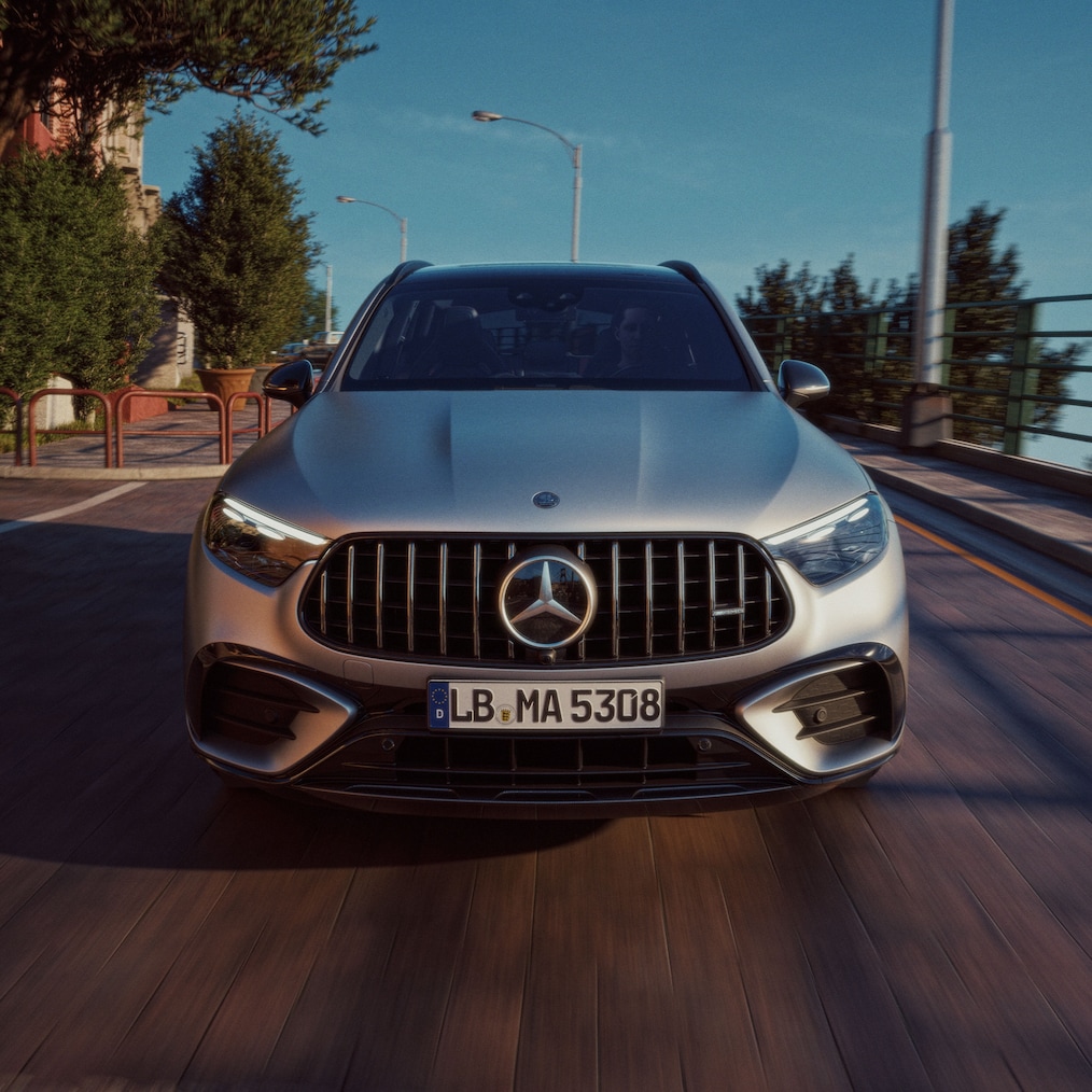 Il frontale del nuovo Mercedes-AMG GLC SUV.