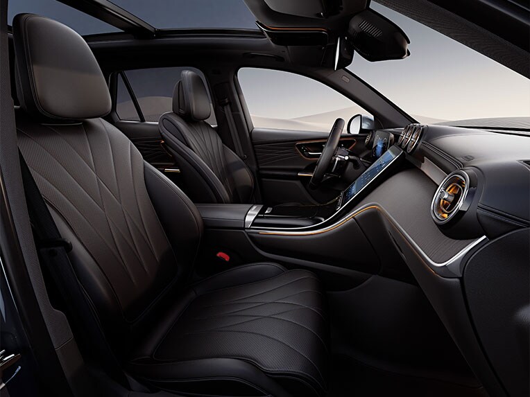 Gli interni della Mercedes-Benz GLC.