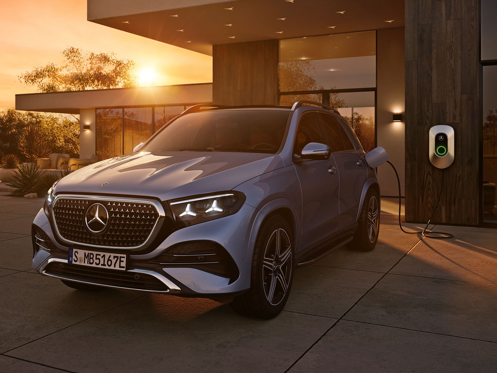 Il modello ibrido plug-in della nuova GLE di Mercedes-Benz.