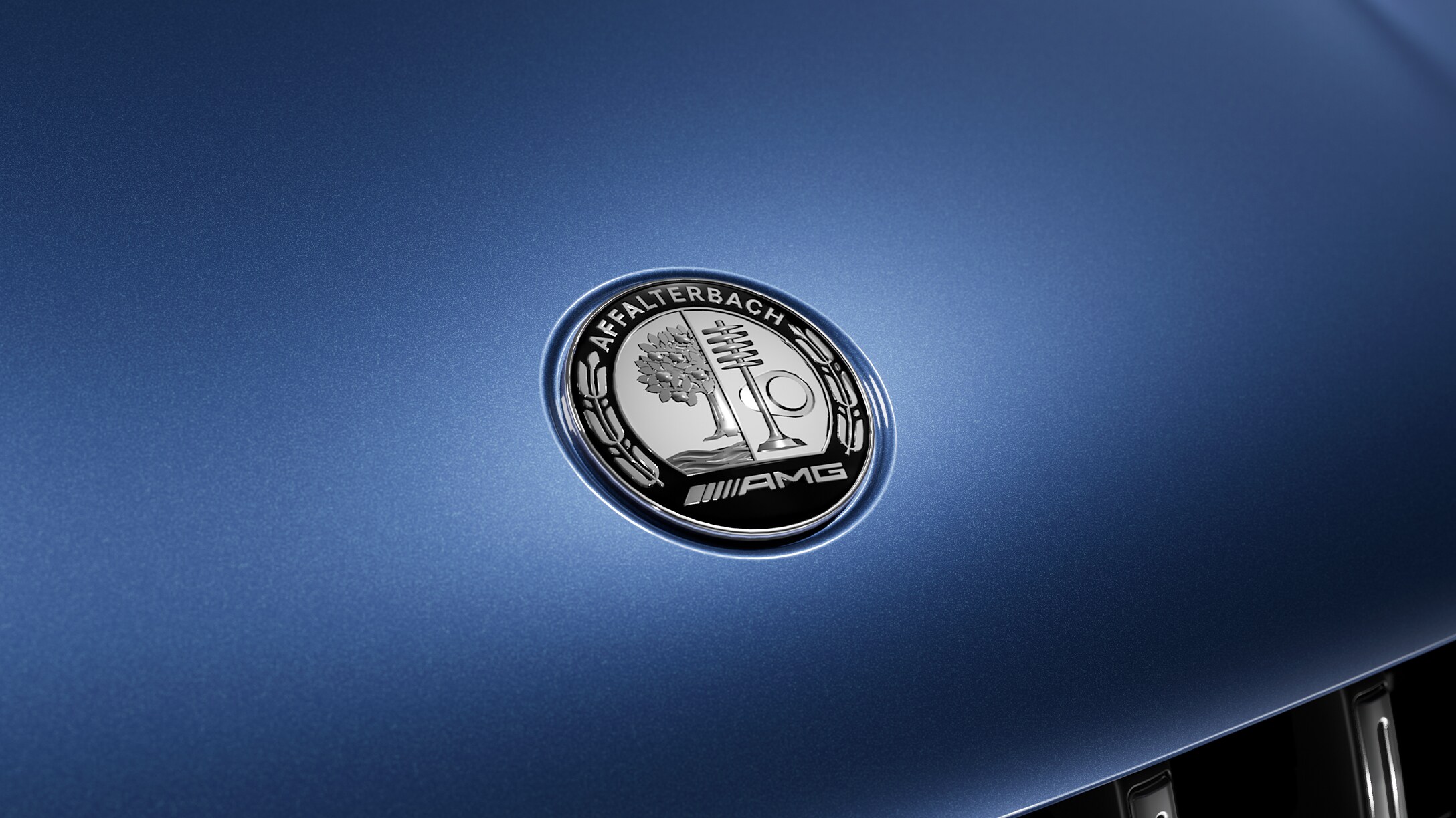 L'iconico stemma AMG di Mercedes-AMG.