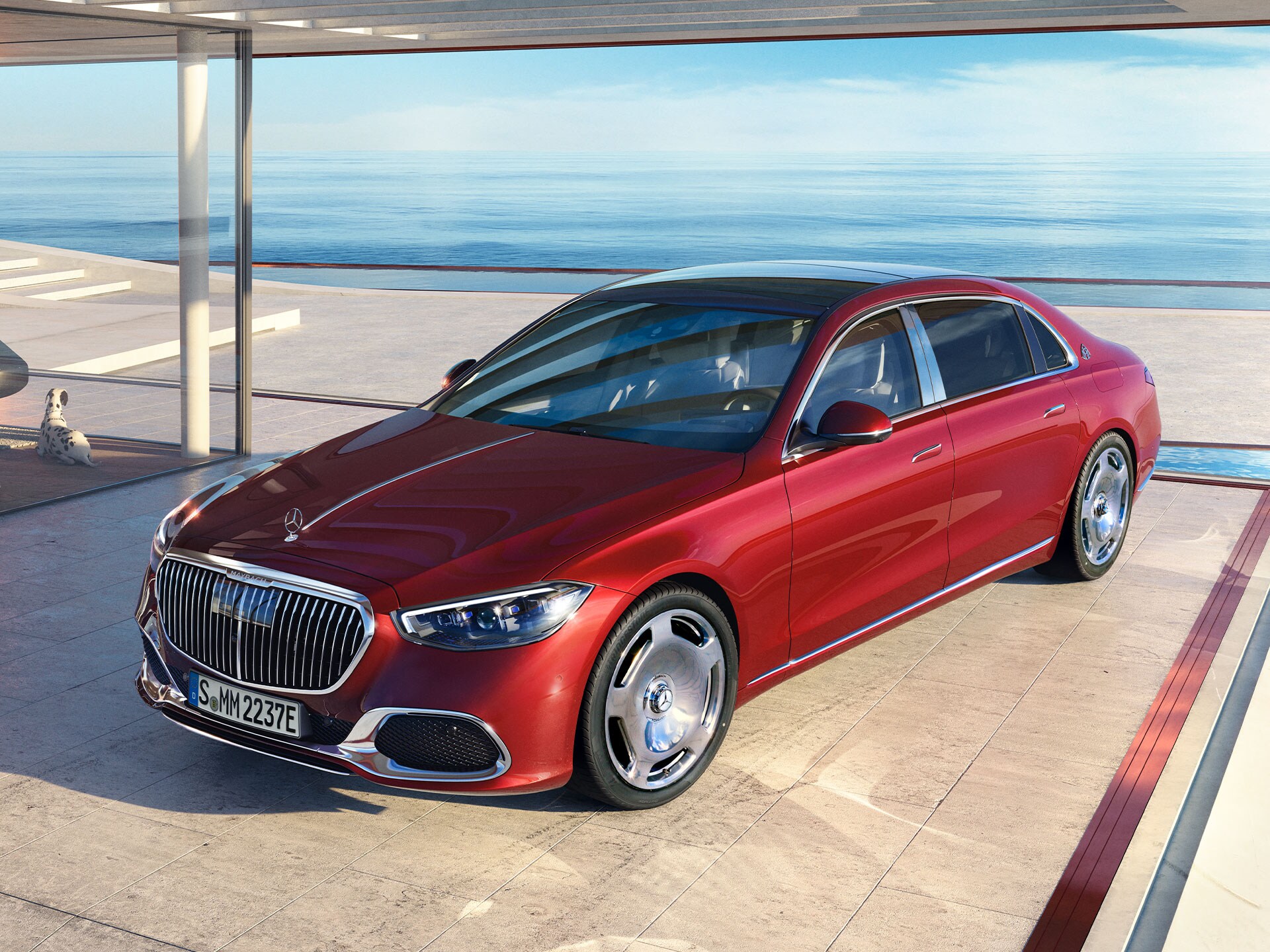 La Mercedes-Maybach S 580 e con tecnologia EQ.