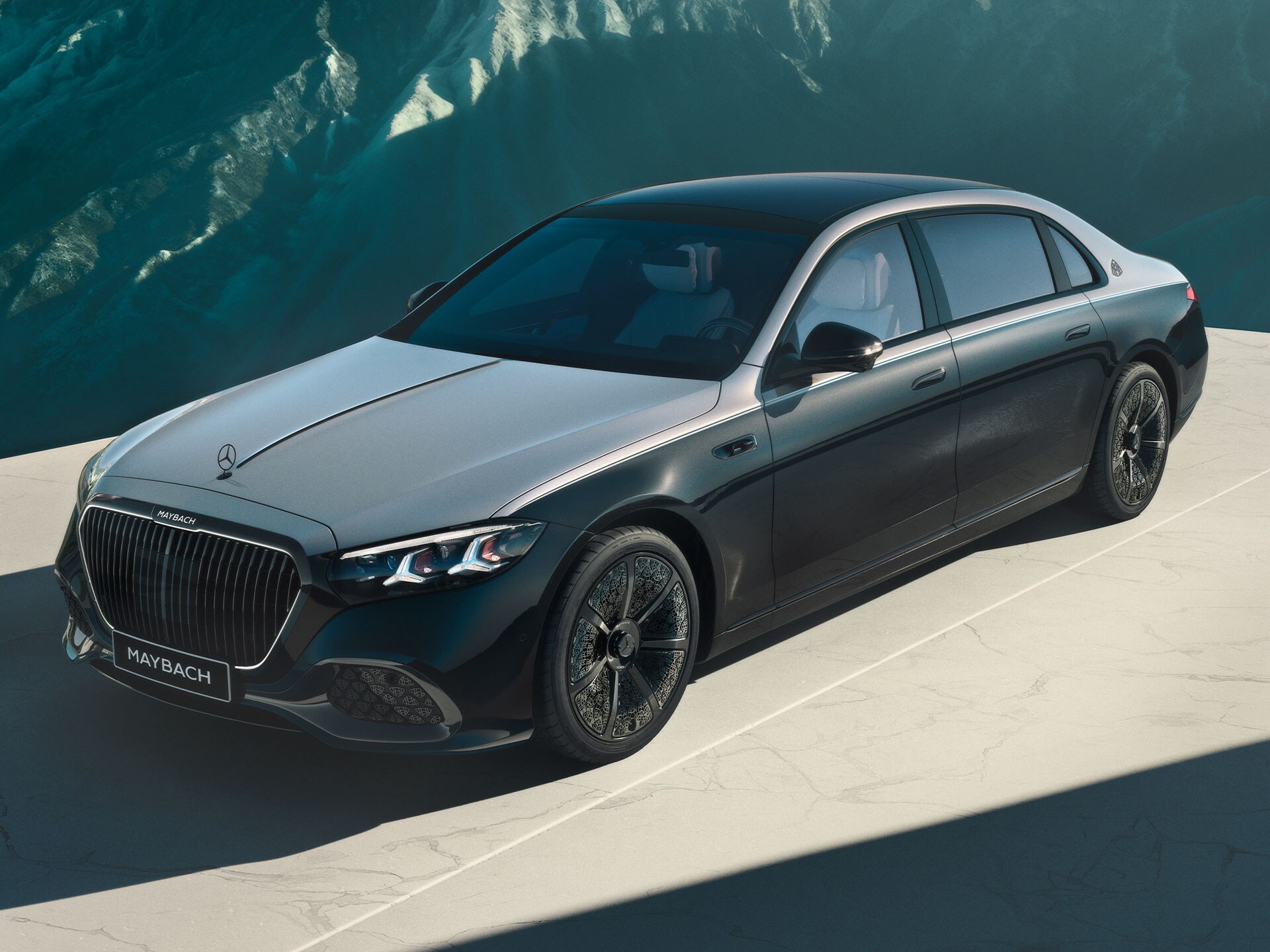 La Mercedes-Maybach Classe S Night Series.