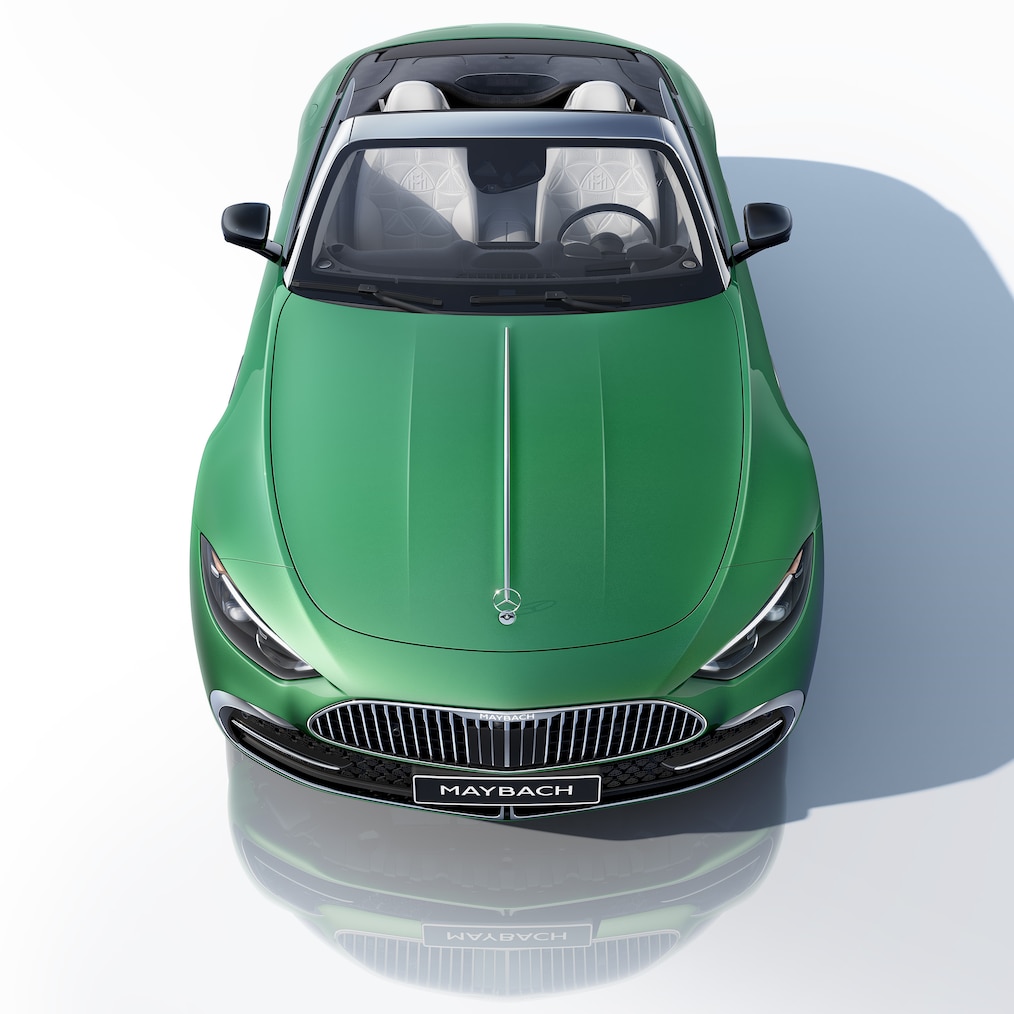 Vista frontale dall’alto della Mercedes-Maybach SL