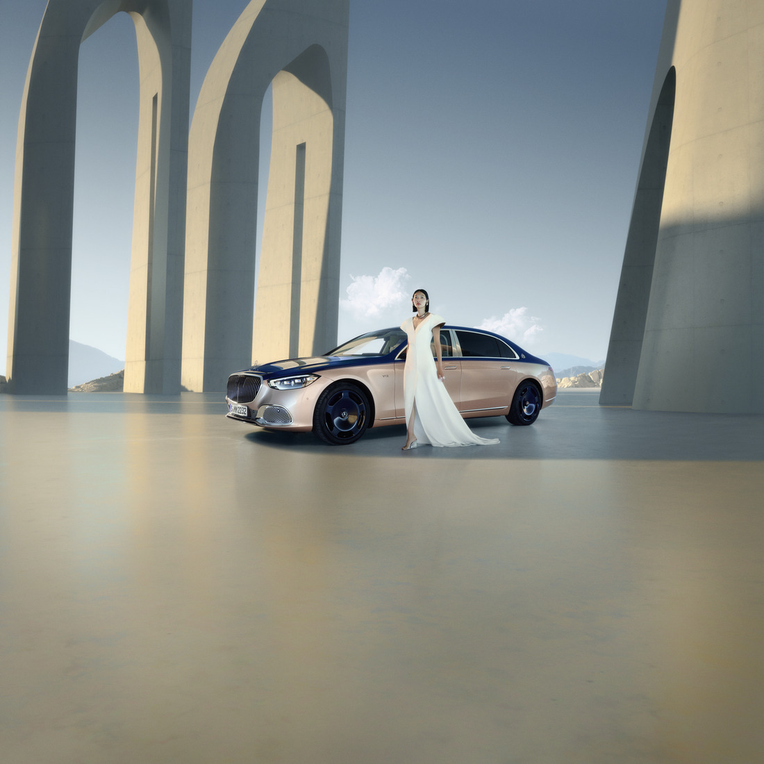 Scopri Mercedes-Maybach Mercedes-Maybach Classe S Haute Voiture in una tonalità rosé scintillante