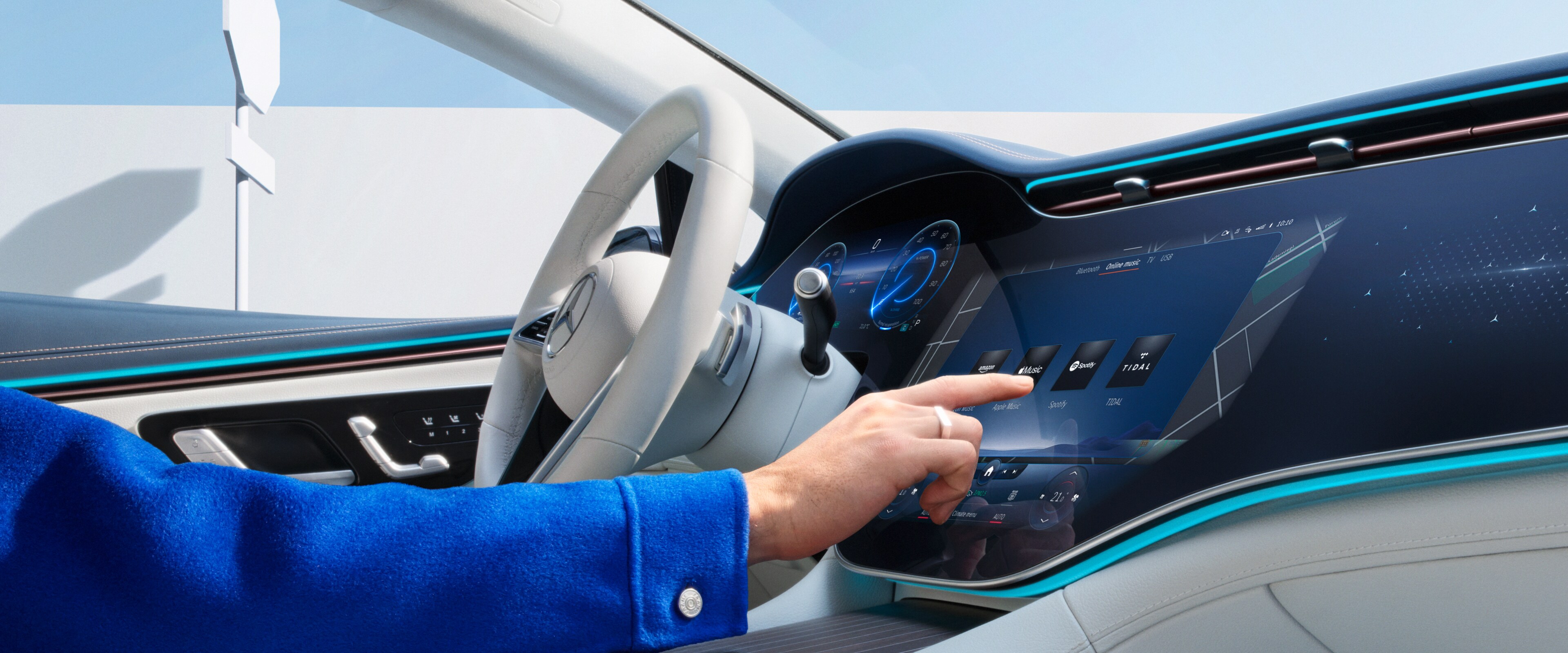 Nel sistema multimediale MBUX di una Mercedes-Benz vengono selezionati i Digital extras.