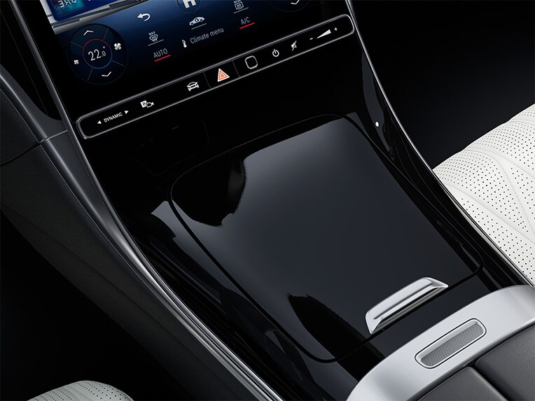 DYNAMIC SELECT in una Mercedes-Benz.