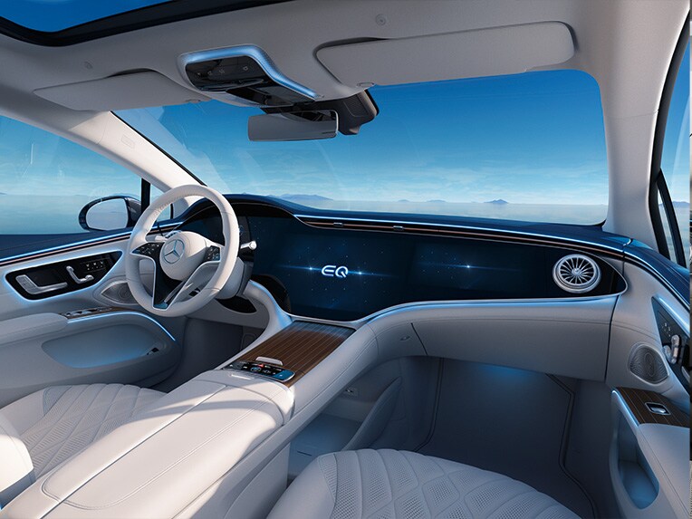 L’abitacolo di EQS Mercedes-Benz.