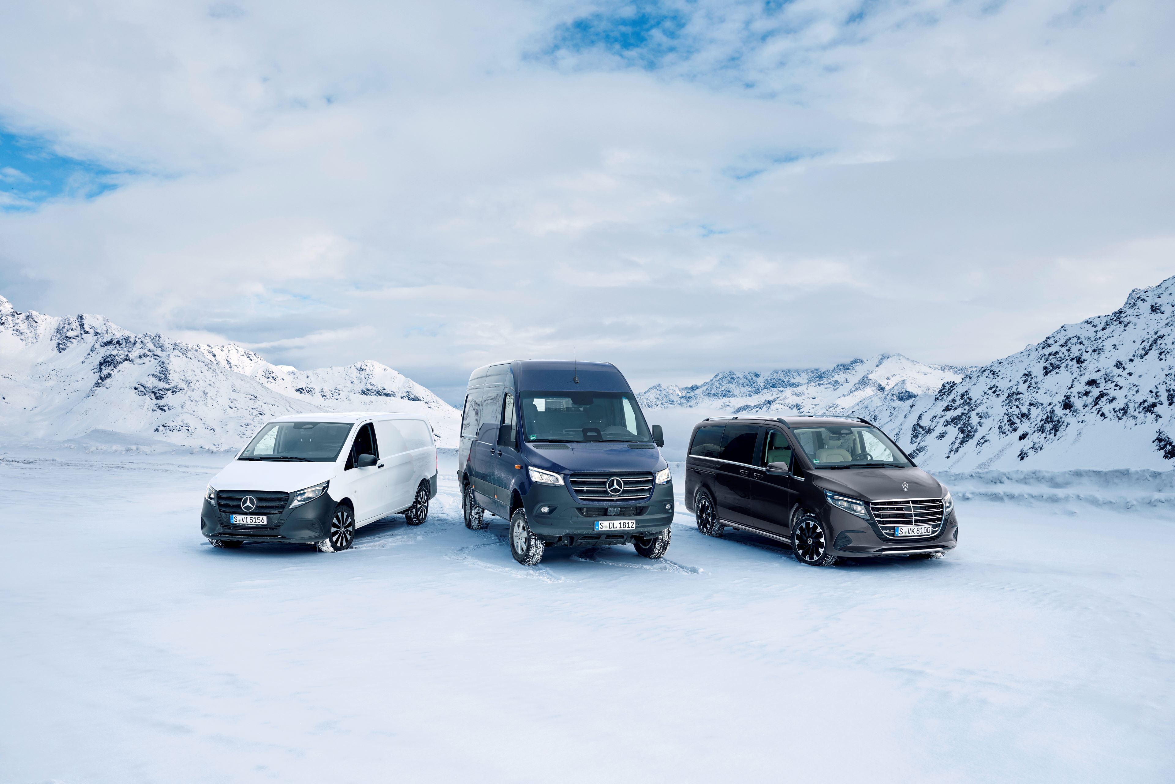 Sprinter Tourer, Furgone e Cassonato | 4x4 | Mercedes-Benz Sprinter Tourer, Furgone e Cassonato sulla neve.