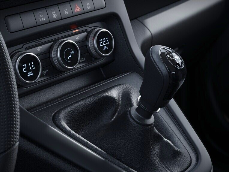 La leva del cambio manuale per il cambio manuale a 6 marce a bordo di Mercedes-Benz Citan Furgone.
