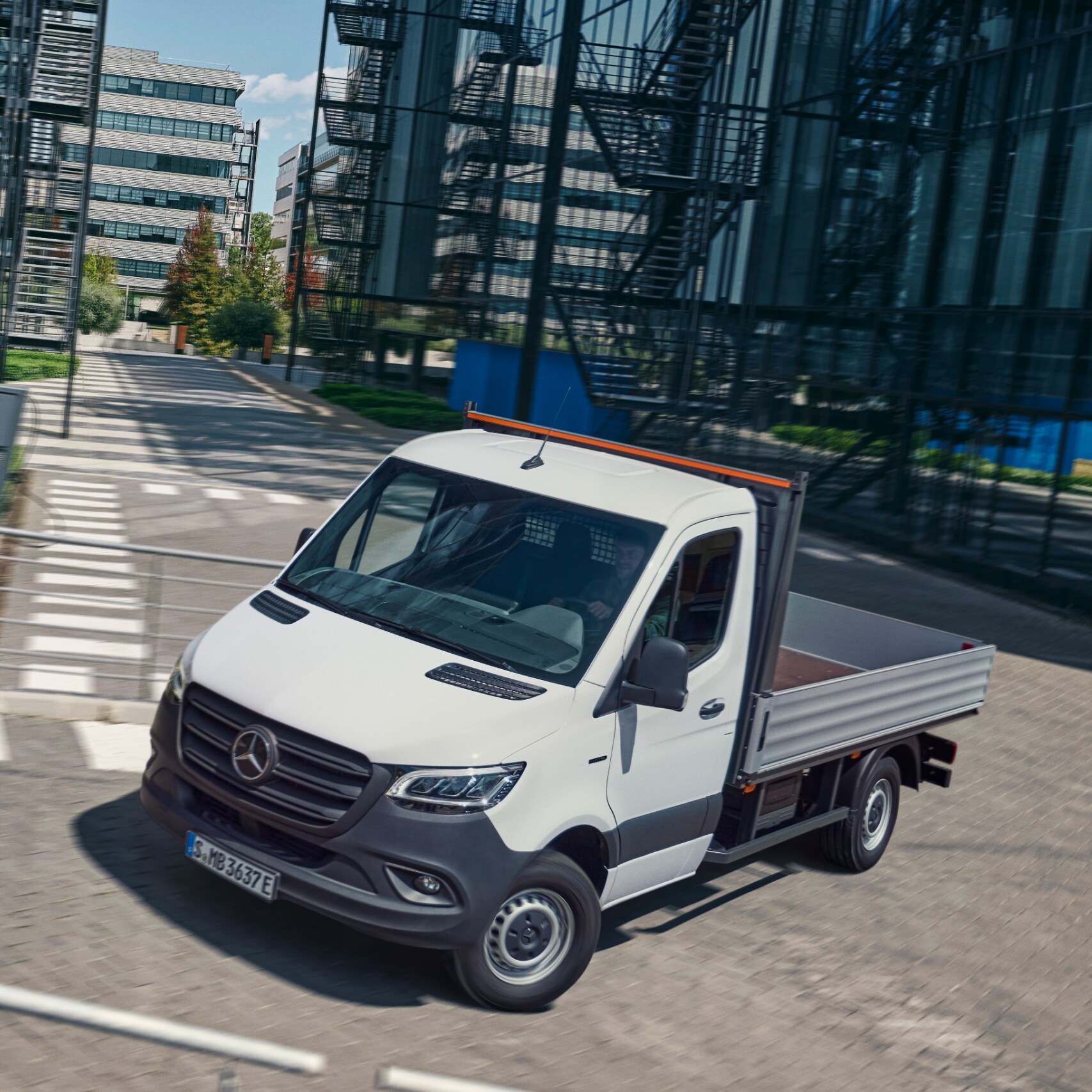 Mercedes-Benz eSprinter Autotelaio.