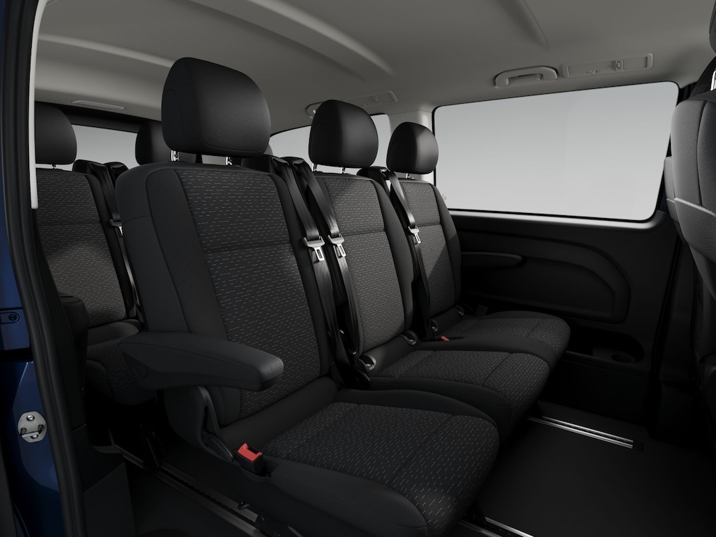 La cuccetta comfort dell’eVito Tourer con tetto panoramico.