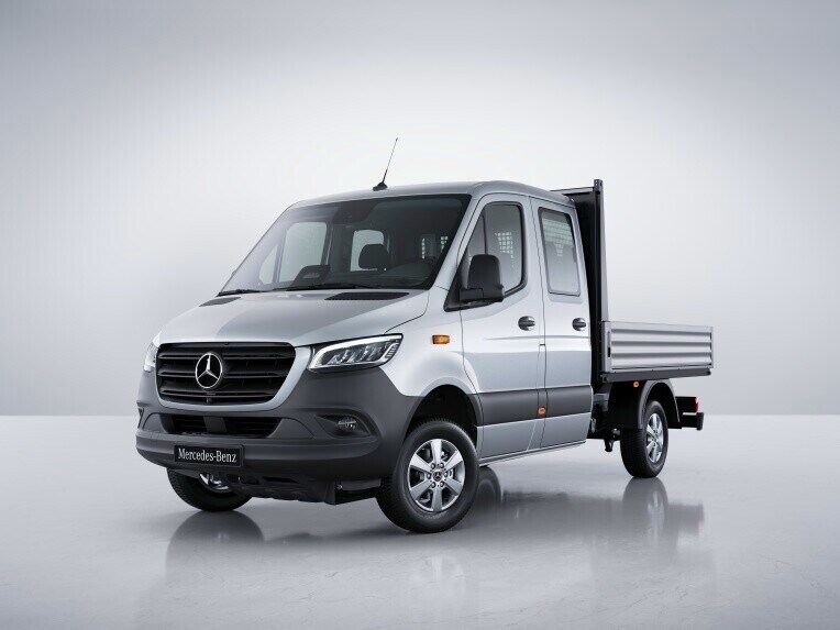 Il Mercedes-Benz Sprinter cassonato nella versione di allestimento PRO.