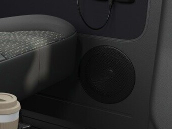 Il sistema di altoparlanti a 2 vie nel vano passeggeri del Mercedes-Benz Sprinter Tourer.