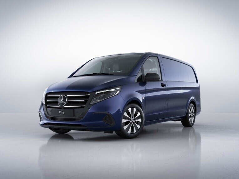 Mercedes-Benz Vito Furgone con una massa a pieno carico ammessa di 3.200 kg e 2.500 kg di carico rimorchiabile.