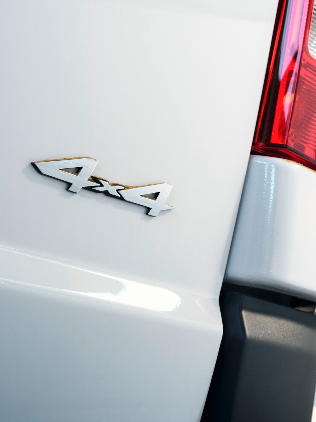 Vista posteriore del Vito Furgone con targhetta 4x4.