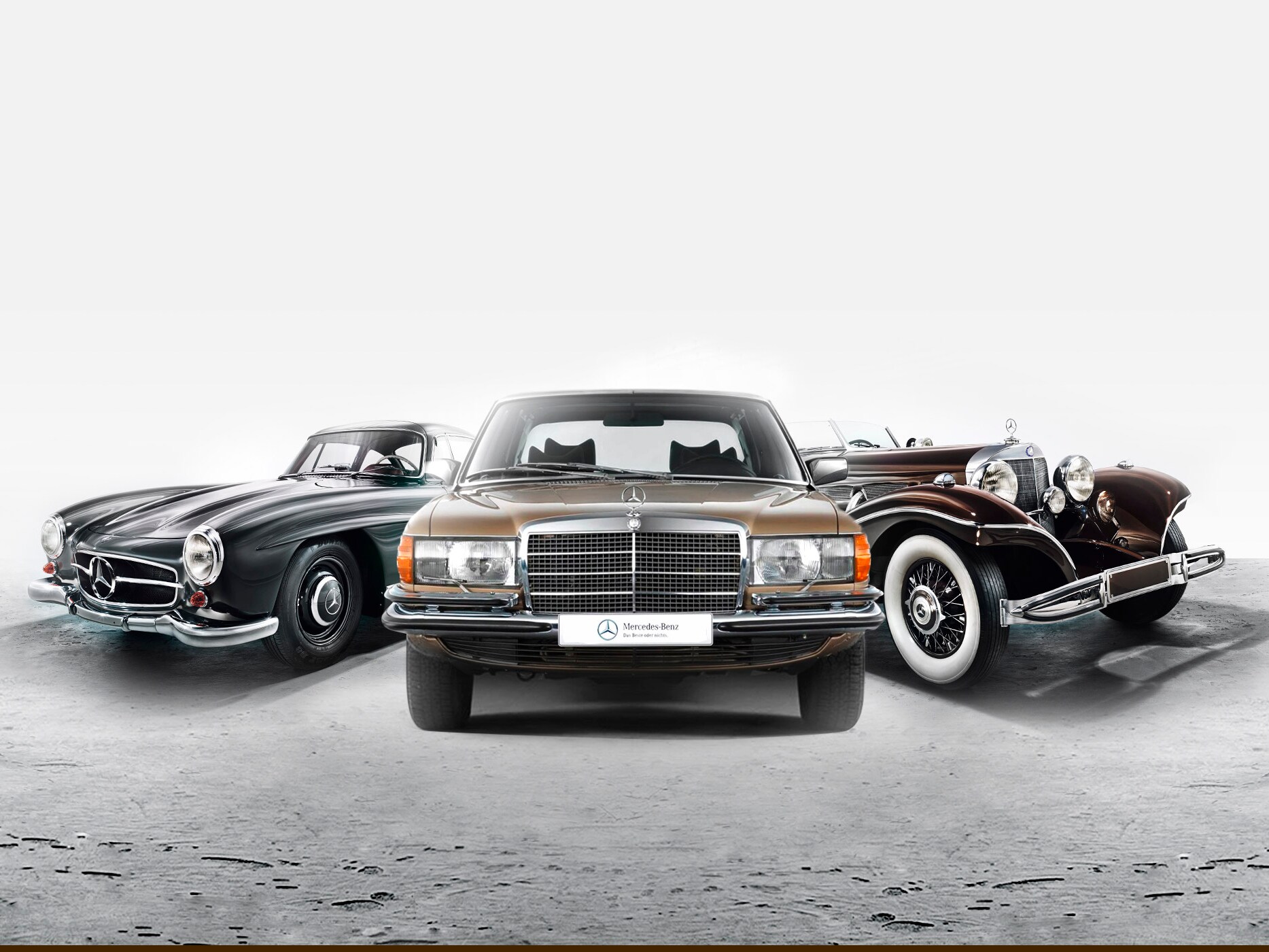 Tre auto storiche Mercedes-Benz con vista frontale