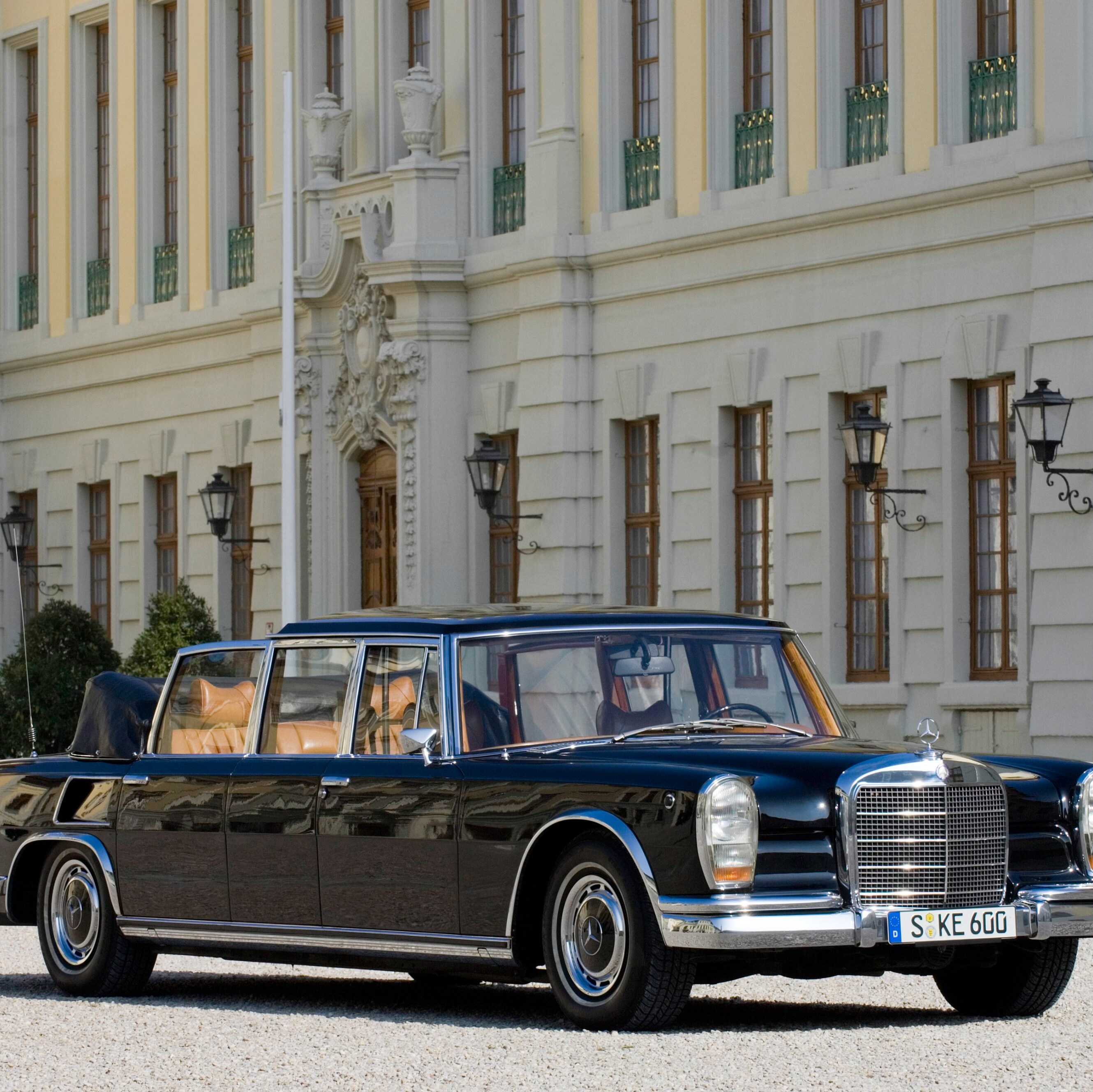Mercedes-Benz 600