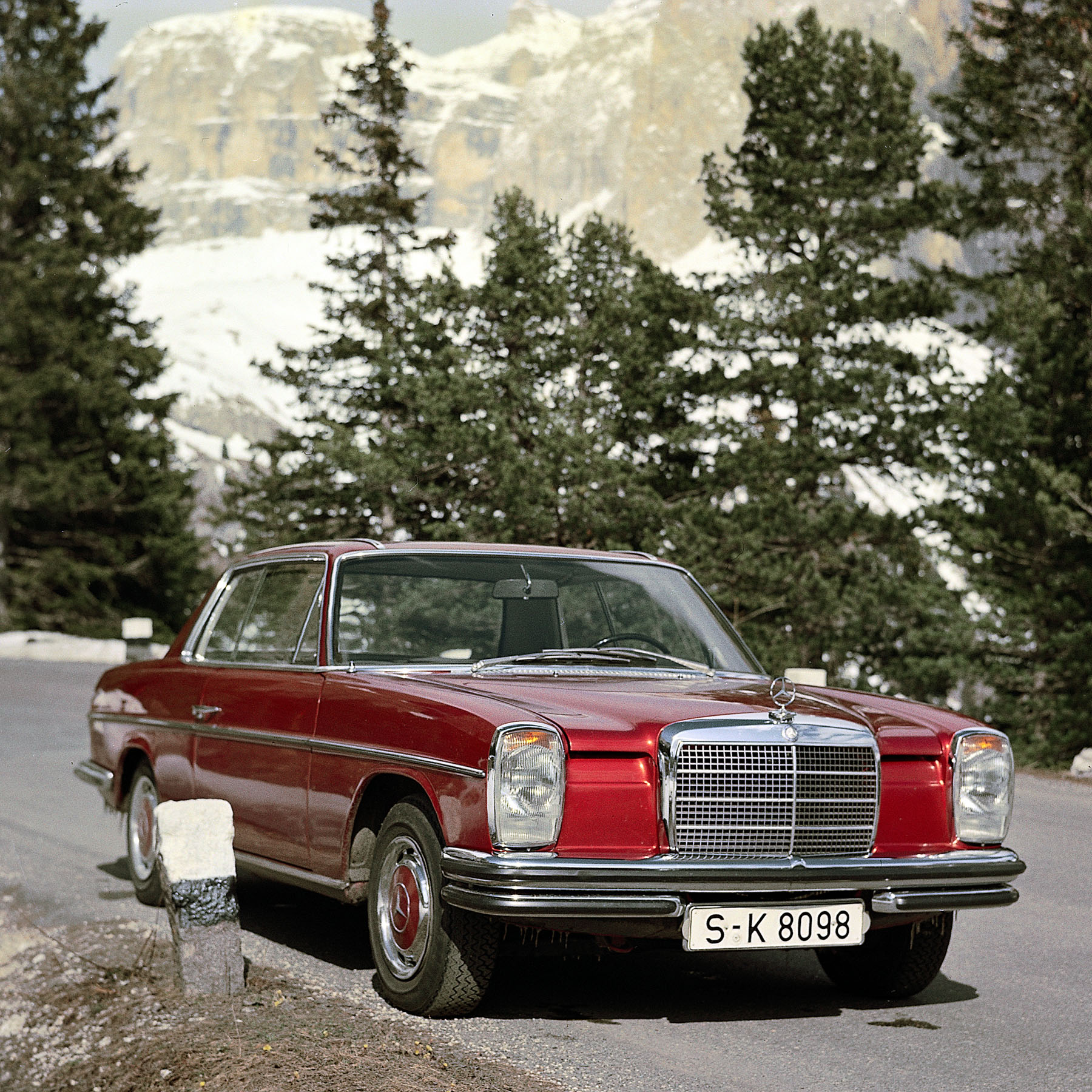W114 W114