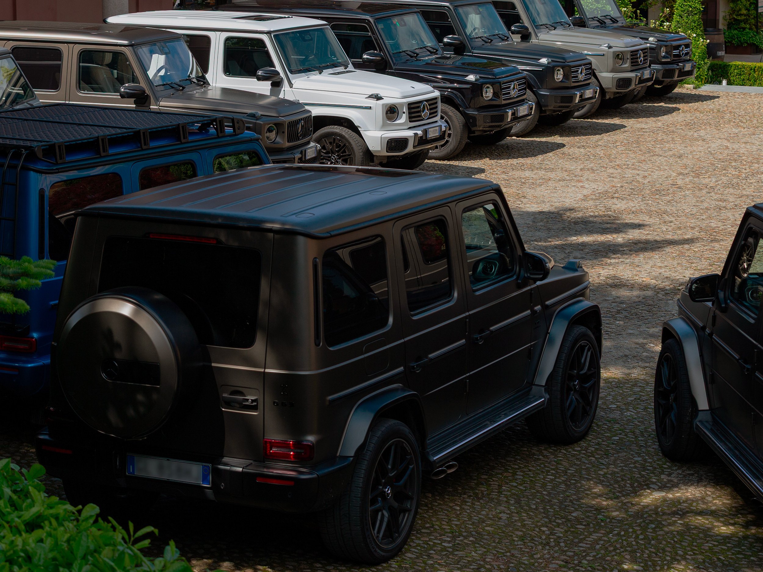 G Class Rocca Cilento| Mercedes-Benz Una veduta dall'alto di Rocca Cilento con sullo sfondo il mare