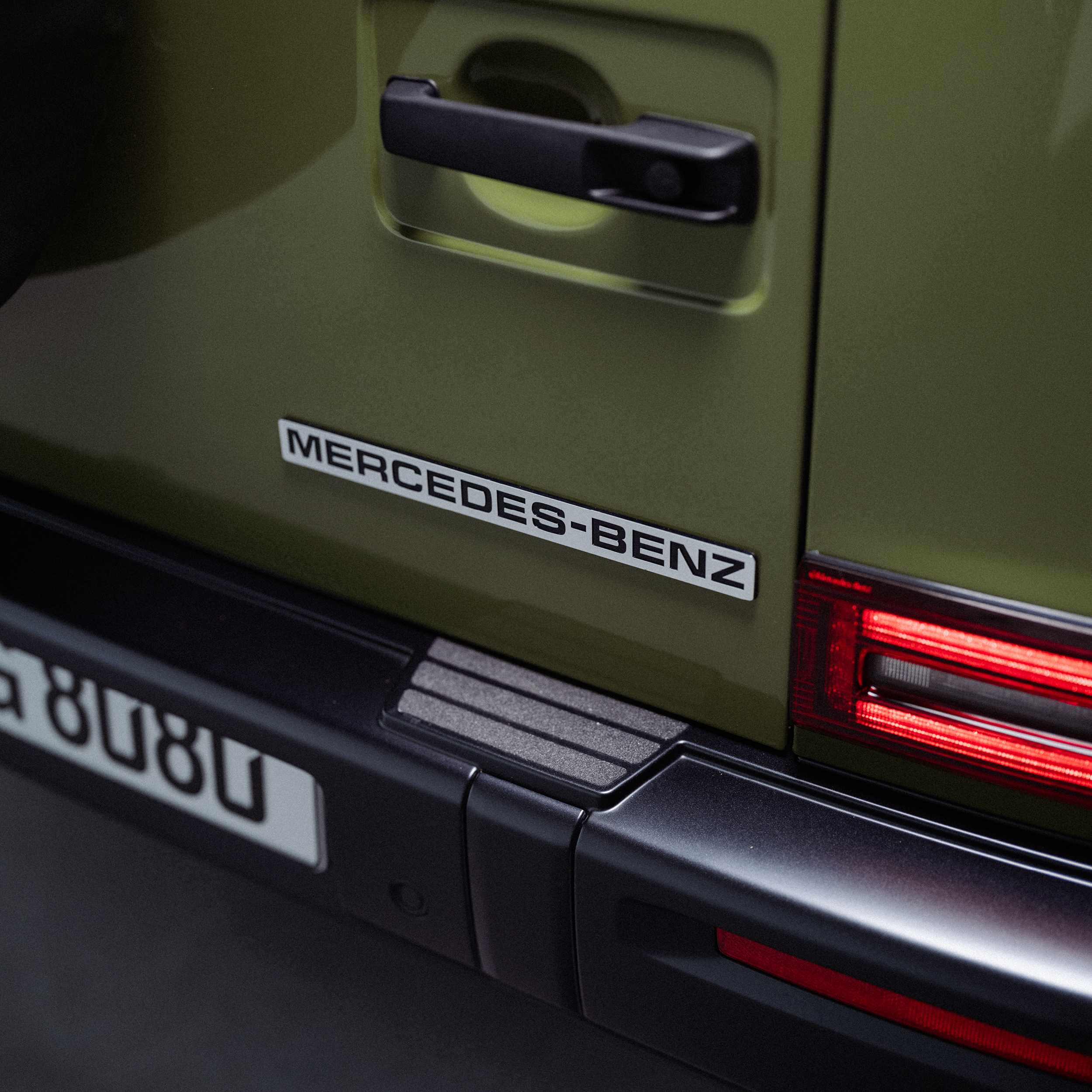 Mercedes-Benz Classe G Stronger than 80s | Mercedes-Benz Dettaglio del portellone posteriore di Classe G Stronger than 80s